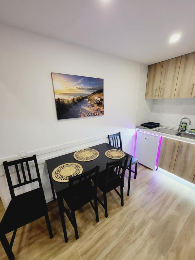 Carbonell 1 Hotel apartamentowy *