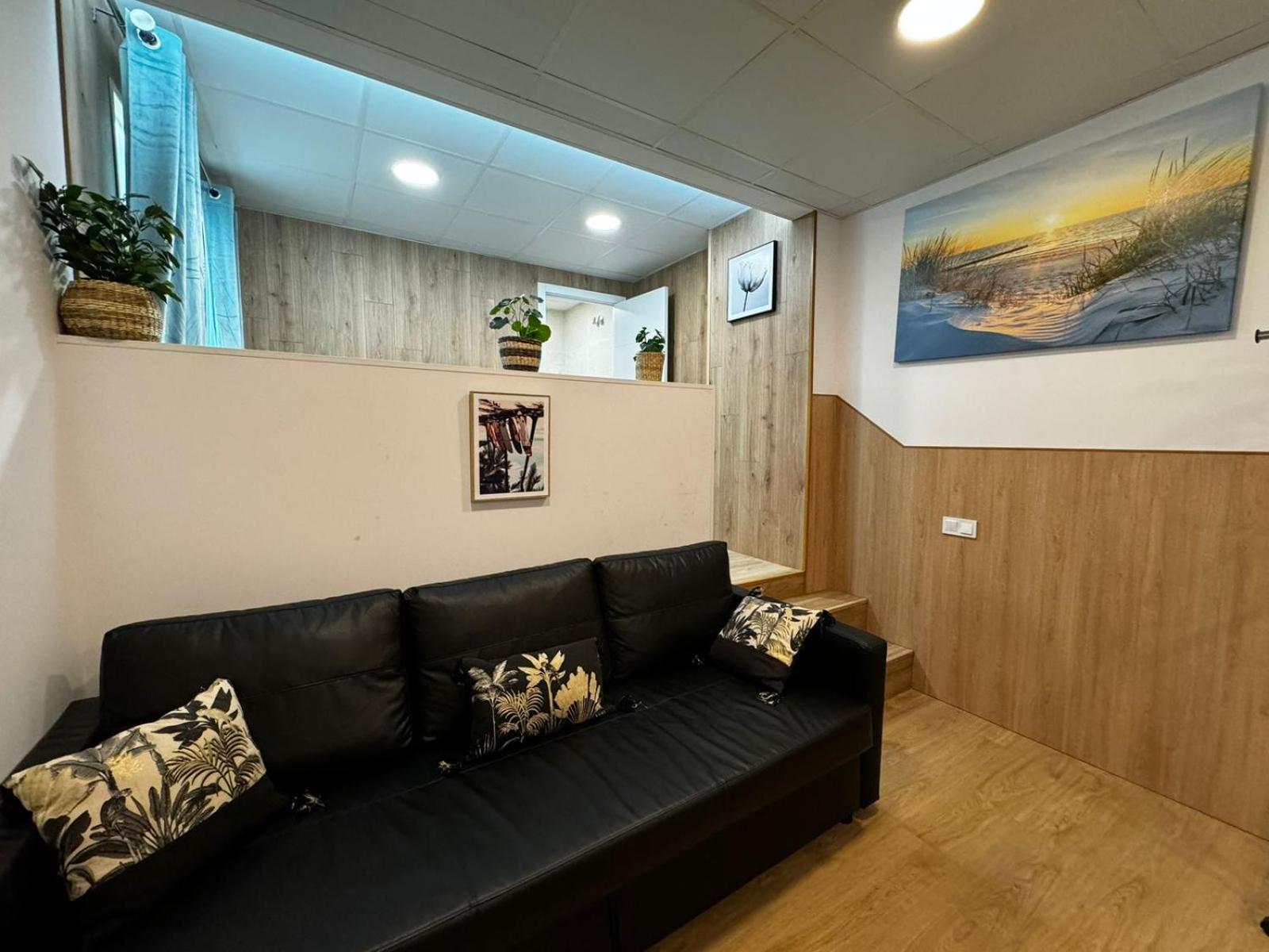 Hotel apartamentowy Carbonell 1 *